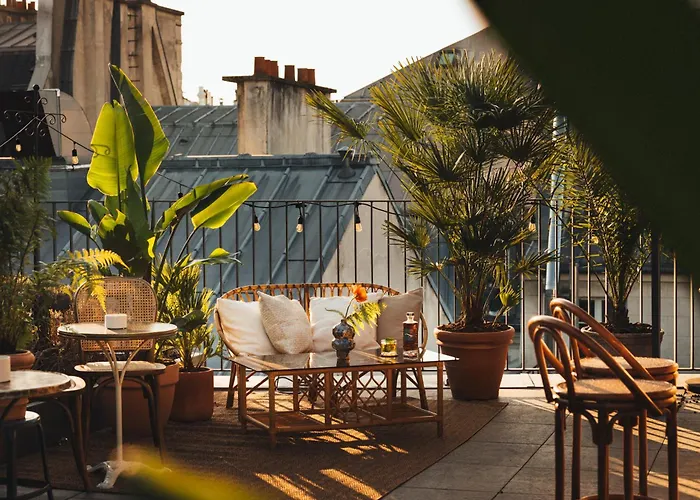 Drawing מלון פריז