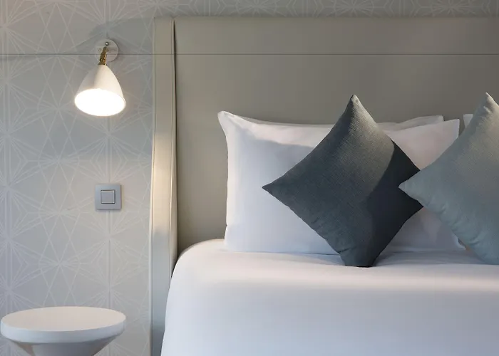 Hotel Drawing Parijs