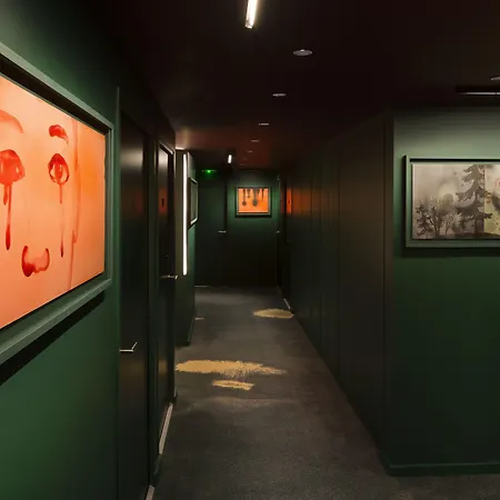 ドローイング ホテル