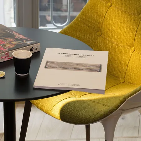 ホテル ドローイング 4*